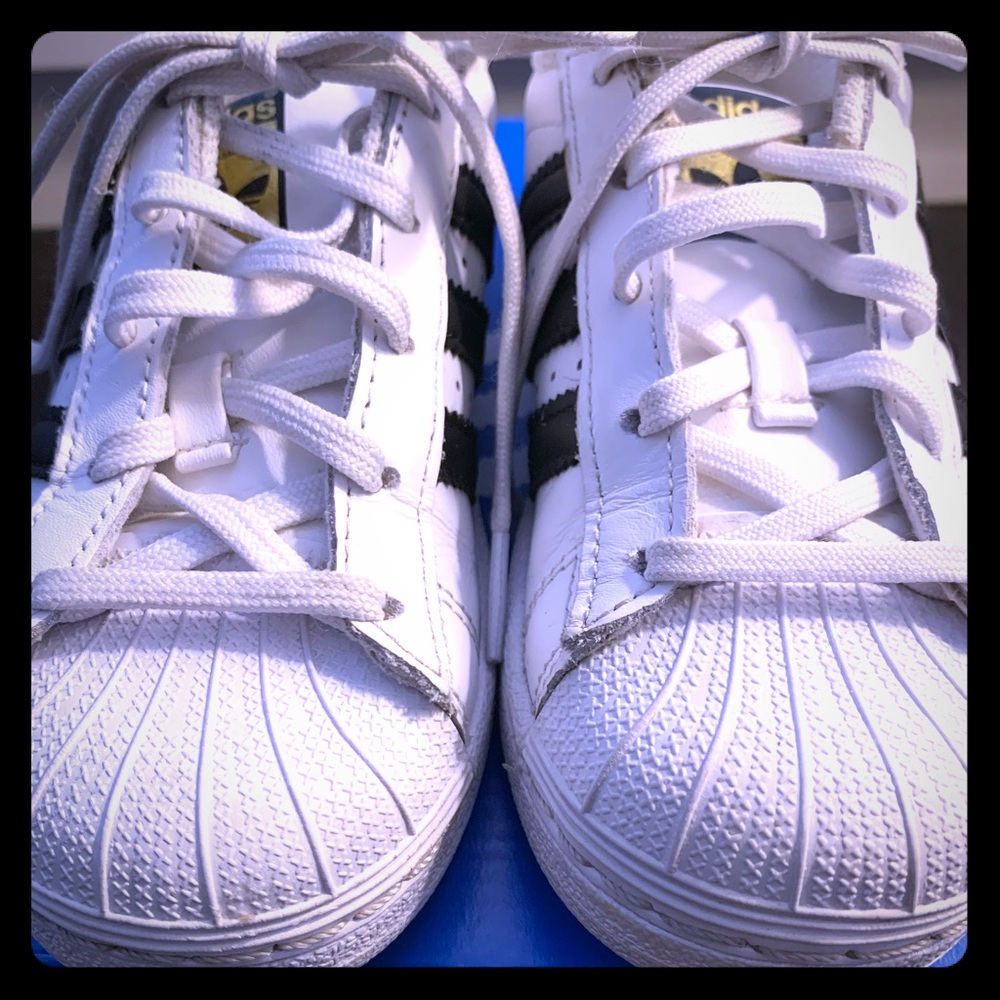 Adidas Superstar